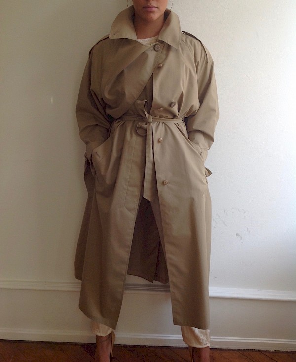 vintage trench coat british chic Kate celine burberry
