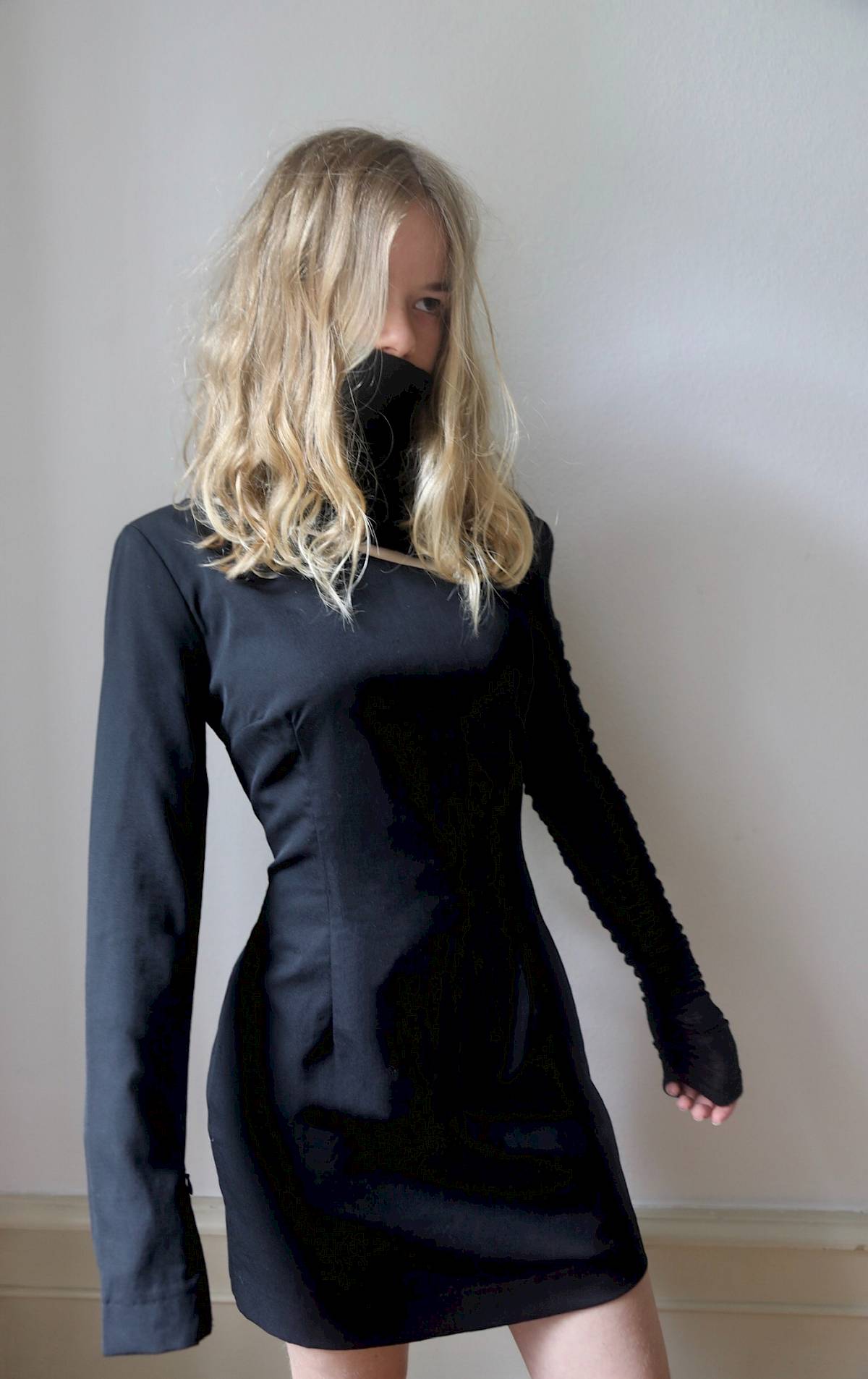 Lilli blondie vintage wool Balmain dress Saint Laurent Jacquemus Vogue bazaar LBD little black dress