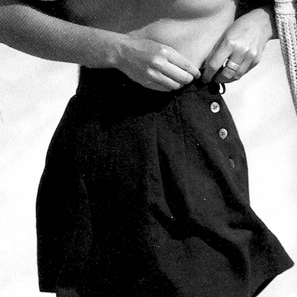 Koto Bolofo SS92 Sophie Evans Nude female body canvas b&w fashion photography timeless inspo textures timeless kate moss lindbergh newton avedon demarchelier meisel Alaia Chanel